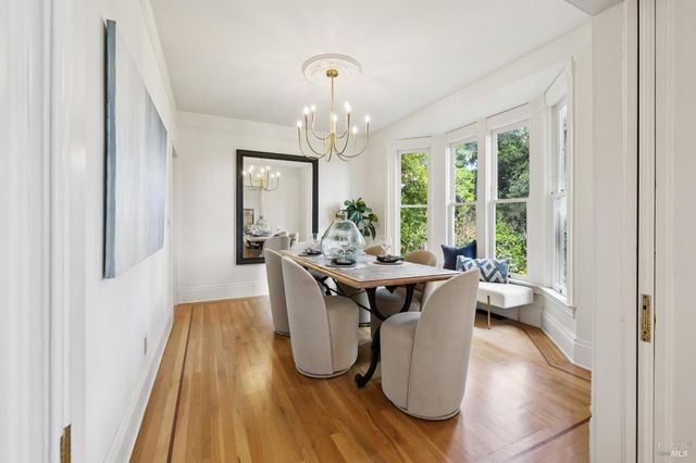 801 Dry Creek Rd, Healdsburg, CA 95448