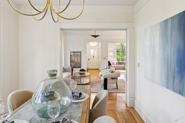 801 Dry Creek Rd, Healdsburg, CA 95448