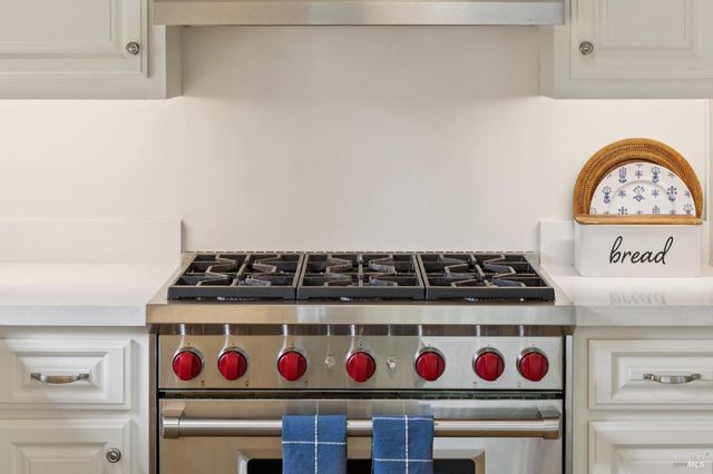 801 Dry Creek Rd, Healdsburg, CA 95448