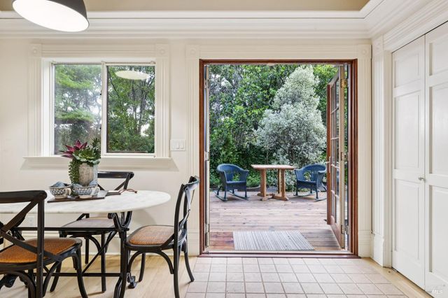 801 Dry Creek Rd, Healdsburg, CA 95448