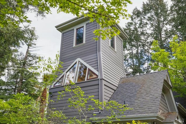 801 Dry Creek Rd, Healdsburg, CA 95448