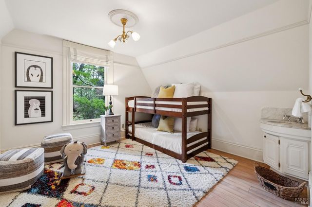 801 Dry Creek Rd, Healdsburg, CA 95448