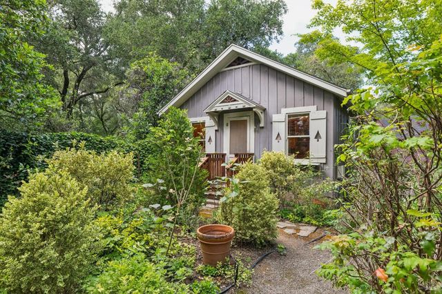 801 Dry Creek Rd, Healdsburg, CA 95448