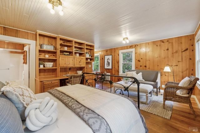 801 Dry Creek Rd, Healdsburg, CA 95448