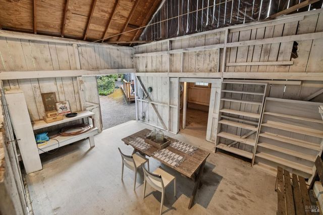 801 Dry Creek Rd, Healdsburg, CA 95448