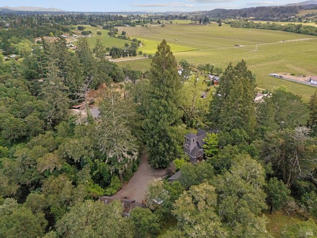 801 Dry Creek Rd, Healdsburg, CA 95448