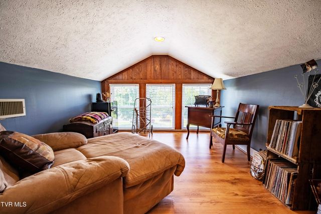 425 Mckinney Chapel Road, Rogersville, TN 37857