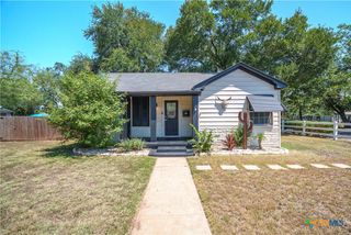 524 E 13th Avenue, Belton, TX 76513