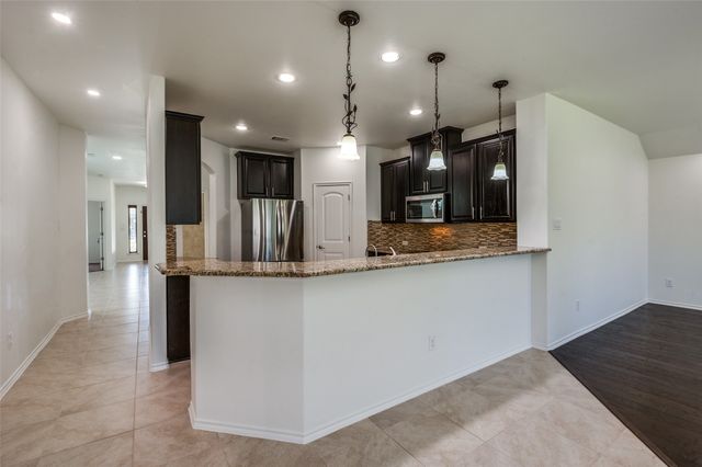 112 Mount Olive Avenue, Mckinney, TX 75072