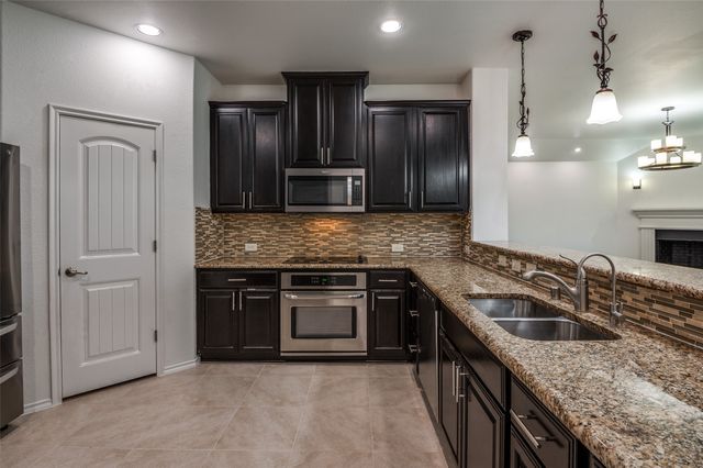 112 Mount Olive Avenue, Mckinney, TX 75072