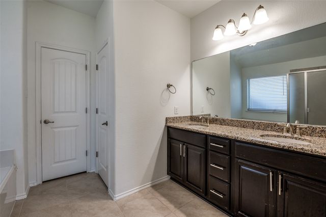 112 Mount Olive Avenue, Mckinney, TX 75072