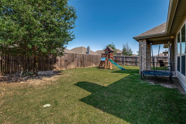 112 Mount Olive Avenue, Mckinney, TX 75072