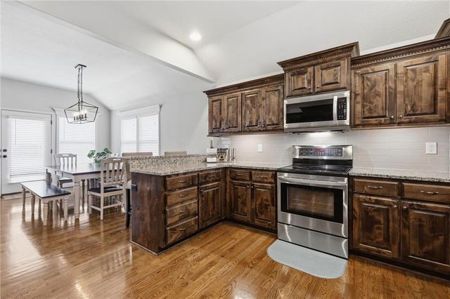 16640 Ruby Way, Basehor, KS 66007