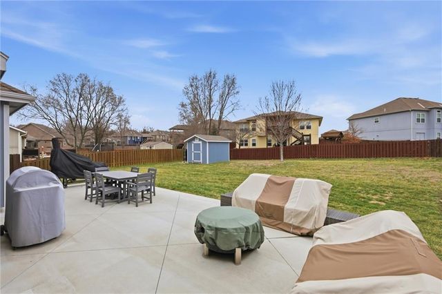 16640 Ruby Way, Basehor, KS 66007