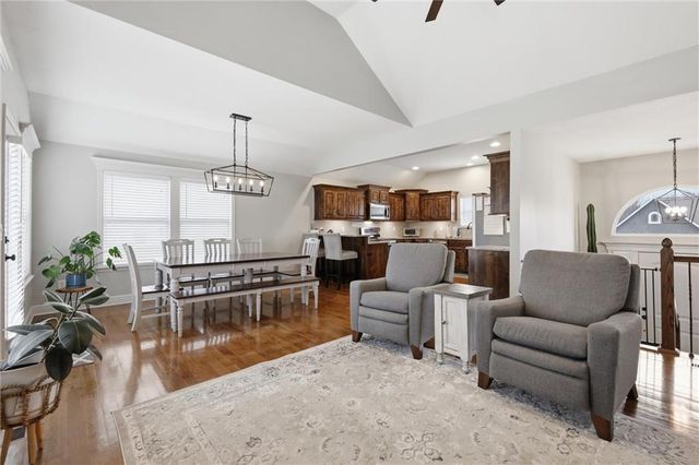 16640 Ruby Way, Basehor, KS 66007