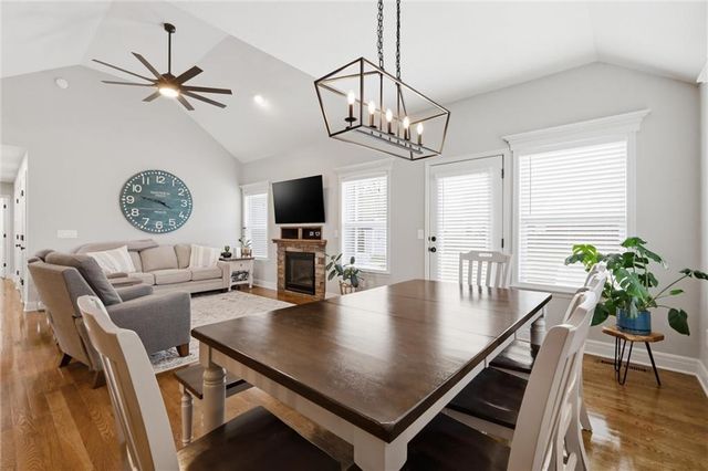 16640 Ruby Way, Basehor, KS 66007