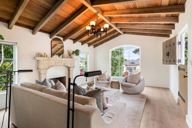 2448 Bay View Avenue, Carmel, CA 93923