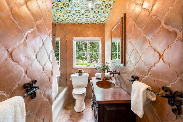 2448 Bay View Avenue, Carmel, CA 93923