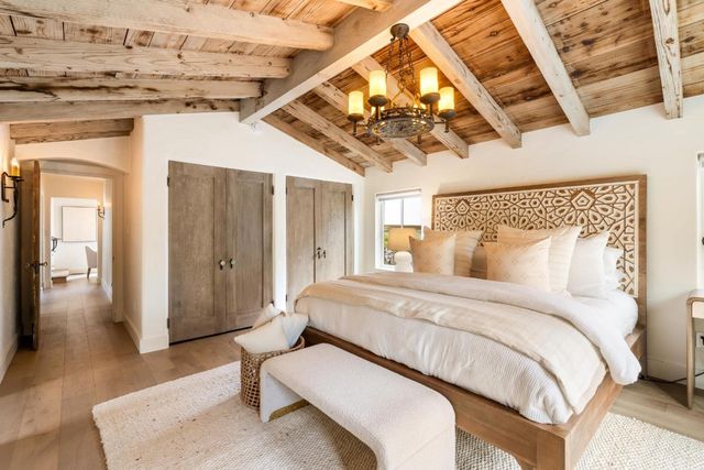 2448 Bay View Avenue, Carmel, CA 93923