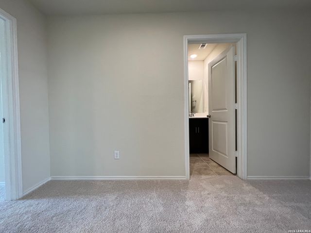 10321 GIBBONS CRK, San Antonio, TX 78252