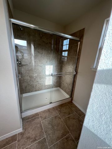 10321 GIBBONS CRK, San Antonio, TX 78252