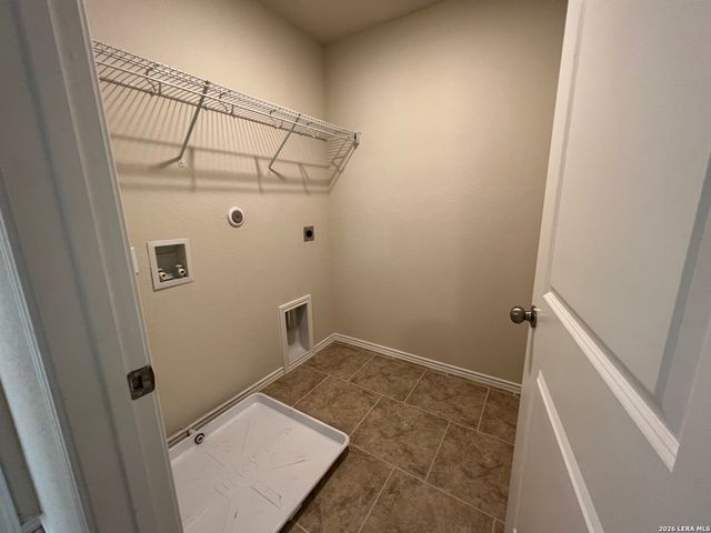 10321 GIBBONS CRK, San Antonio, TX 78252