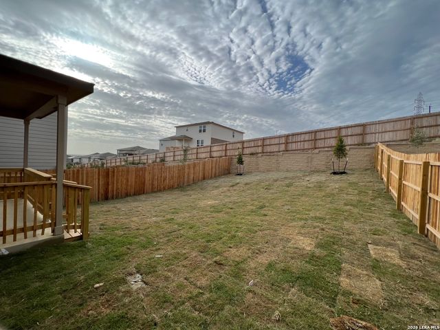 10321 GIBBONS CRK, San Antonio, TX 78252