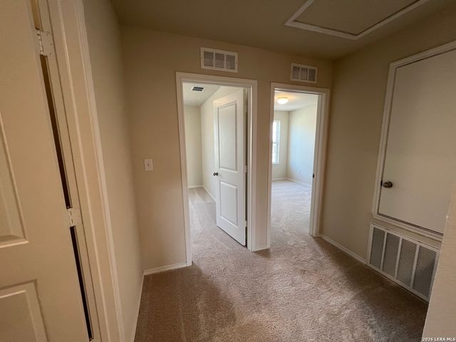 10321 GIBBONS CRK, San Antonio, TX 78252