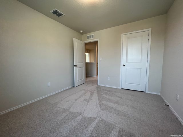 10321 GIBBONS CRK, San Antonio, TX 78252