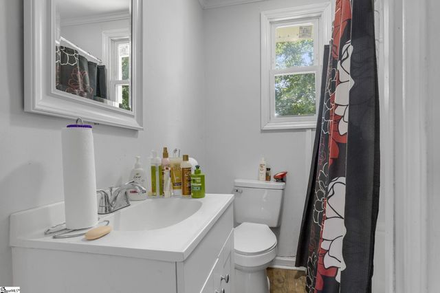 106 Hanks Circle, Anderson, SC 29621