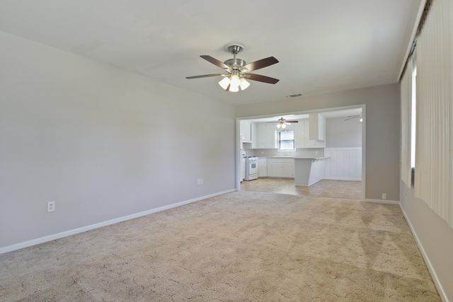 511 6th Street, Wolfforth, TX 79382