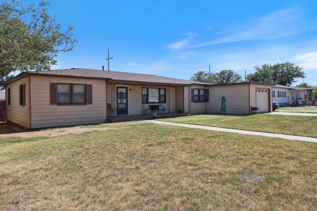 511 6th Street, Wolfforth, TX 79382