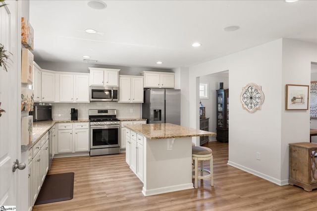 210 Frost Flower Way, Fountain Inn, SC 29644