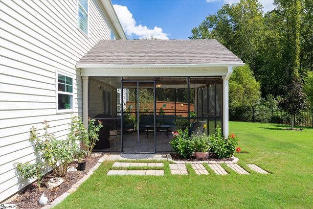 210 Frost Flower Way, Fountain Inn, SC 29644