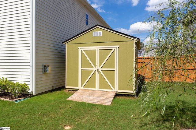 210 Frost Flower Way, Fountain Inn, SC 29644