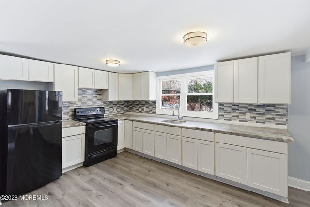 80 Church Road, Howell, NJ 07731