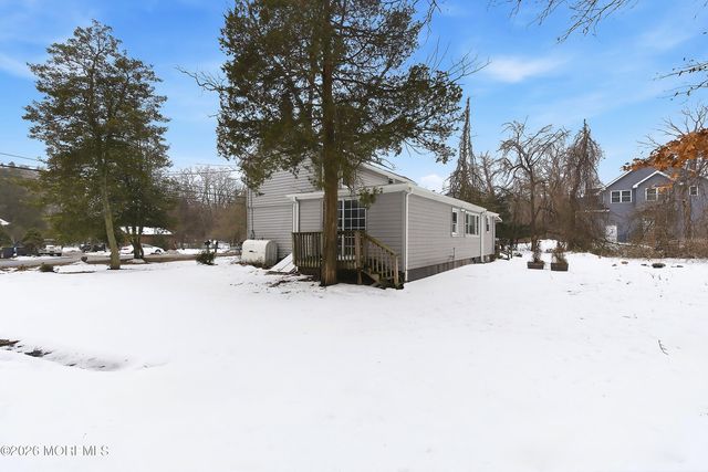 80 Church Road, Howell, NJ 07731