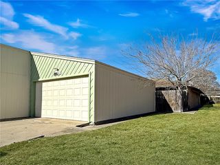 4916 Delwood St D, Corpus Christi, TX 78413