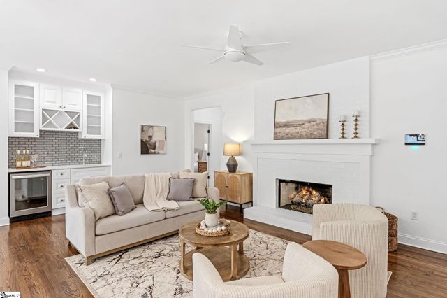 22 Conestee Avenue, Greenville, SC 29605