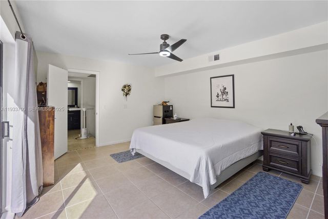 1003 10th Ter, Palm Beach Gardens, FL 33418