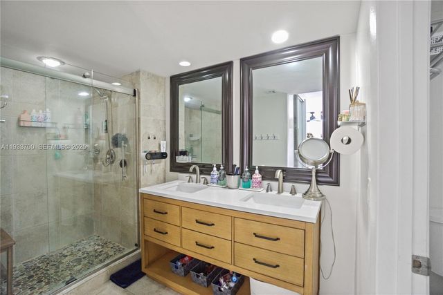 1003 10th Ter, Palm Beach Gardens, FL 33418