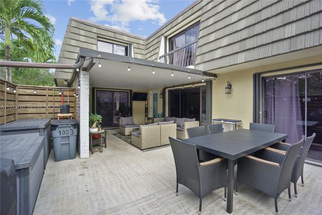 1003 10th Ter, Palm Beach Gardens, FL 33418