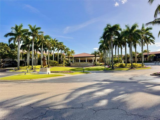 1003 10th Ter, Palm Beach Gardens, FL 33418