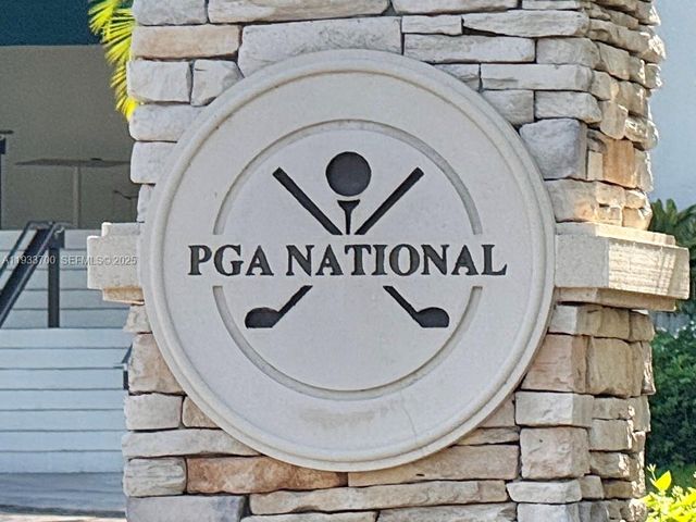 1003 10th Ter, Palm Beach Gardens, FL 33418