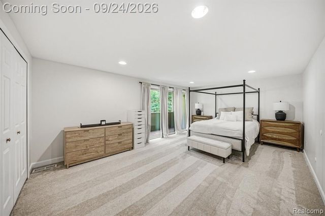 7306 Balsam Court, West Bloomfield, MI 48322