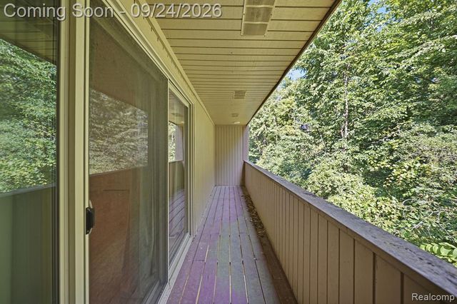7306 Balsam Court, West Bloomfield, MI 48322