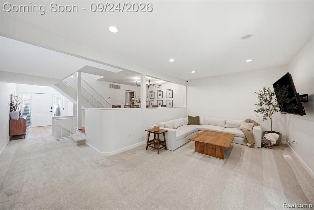 7306 Balsam Court, West Bloomfield, MI 48322