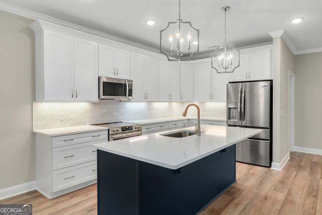 204 Pineland Drive, Rincon, GA 31326