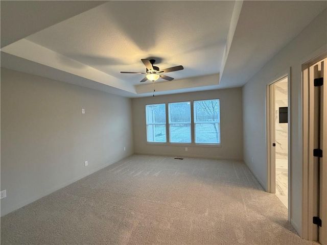 606 North Street, Lawrence, KS 66044