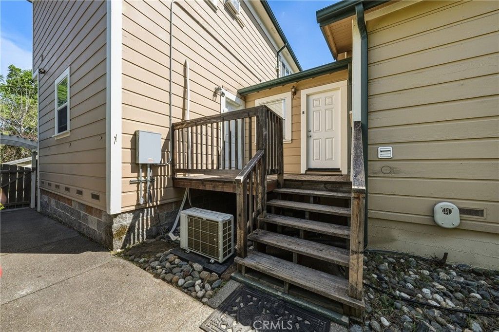 Image 39 of property listing at 150 Clearlake, Lakeport, CA 95453